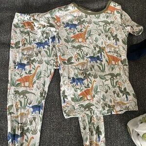 4T Magnetic Me Dino pajamas
